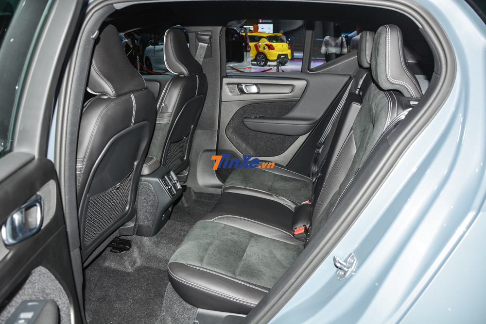 Hàng ghế phía sau của Volvo XC40 nhỏ gọn và đơn giản Hàng ghế phía sau của Volvo XC40 nhỏ gọn và đơn giản