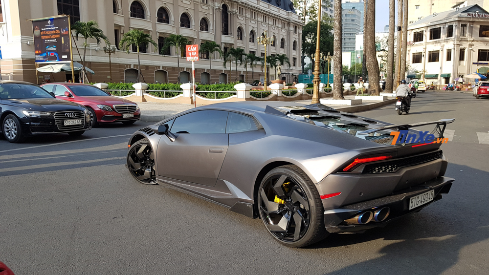 Siêu xe Lamborghini Huracan LP610-4 độ của người yêu xe tại Bạc Liêu Siêu xe Lamborghini Huracan LP610-4 độ của người yêu xe tại Bạc Liêu