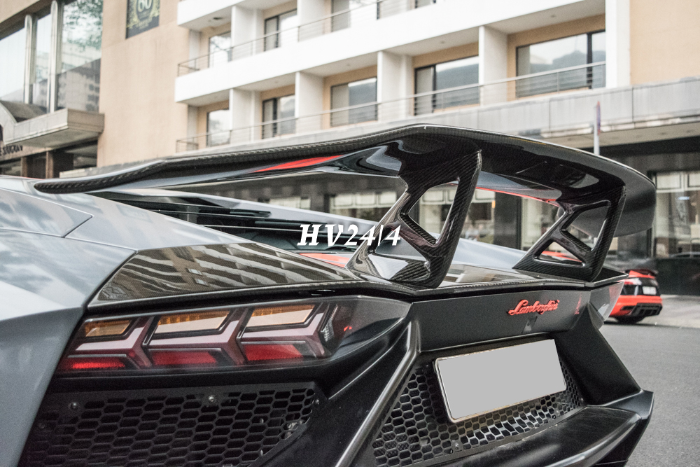 Lamborghini Aventador độ body kit LP720-4 50º Anniversario của 