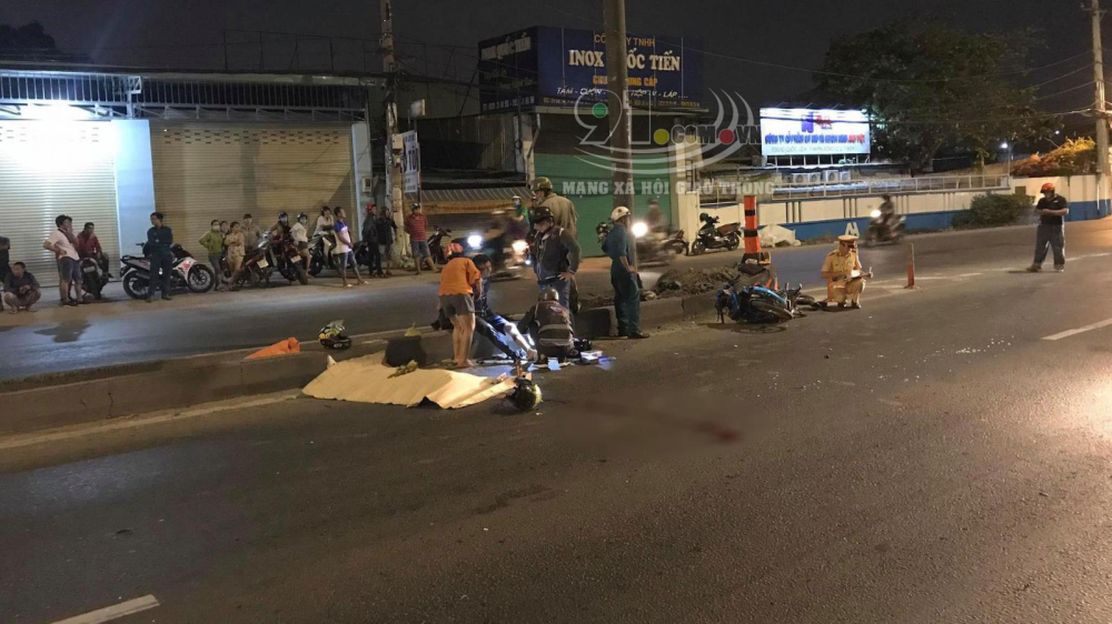 Hiện trường vụ tai nạn thương tâm khiến 2 vợ chồng âm dương cách biệt Hiện trường vụ tai nạn thương tâm khiến 2 vợ chồng âm dương cách biệt