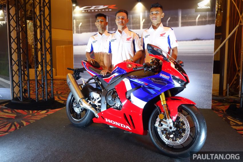 Honda CBR1000RR-R 2020 tại Malaysia có giá tương đương 1,125 tỷ đồng Honda CBR1000RR-R 2020 tại Malaysia có giá tương đương 1,125 tỷ đồng