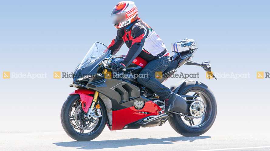 Ducati Panigale V4 Superleggera chạy thử nghiệm Ducati Panigale V4 Superleggera chạy thử nghiệm