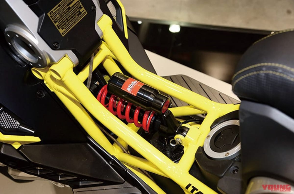 Bộ phuộc đặc biệt được thiết kế trên Itajet Dragster Bộ phuộc đặc biệt được thiết kế trên Itajet Dragster