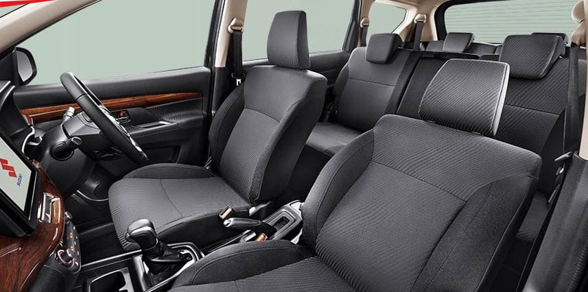 Suzuki Ertiga 2020 có thêm bệ tì tay trung tâm ở hàng ghế thứ 2 Suzuki Ertiga 2020 có thêm bệ tì tay trung tâm ở hàng ghế thứ 2