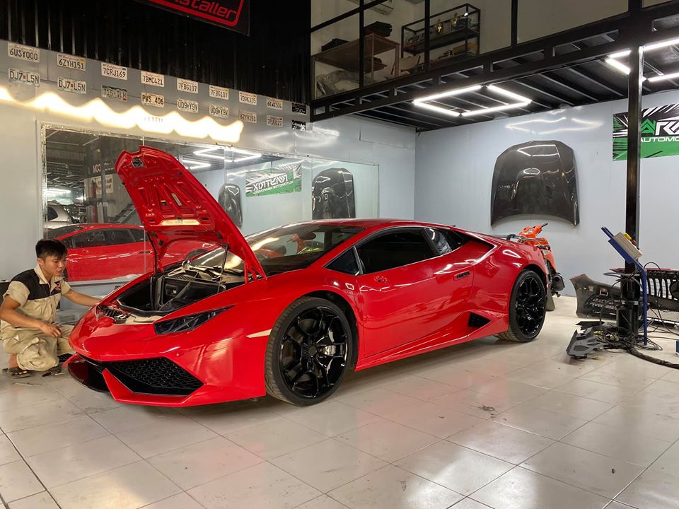 Sự thật chiếc siêu xe Lamborghini Huracan màu đỏ mới về Việt Nam trong đại  dịch corona