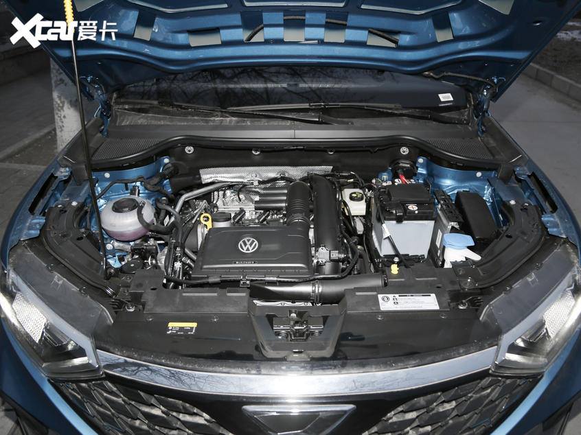 Xe sử dụng một động cơ tăng áp dung tích 1.4 lít Xe sử dụng một động cơ tăng áp dung tích 1.4 lít già đời