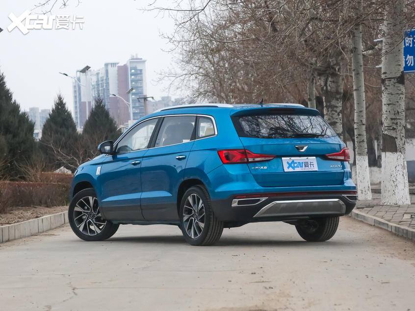 Nhìn tổng quan, VS7 trông khá vừa mắt nhưng không có điểm gì nổi bật Nhìn tổng quan, VS7 trông khá vừa mắt nhưng không có điểm gì nổi bật