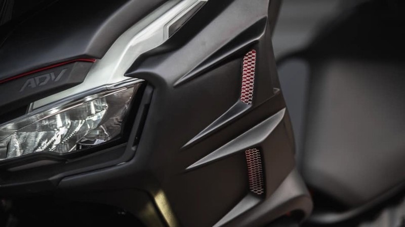 Honda ADV 150 Batman Honda ADV 150 Batman