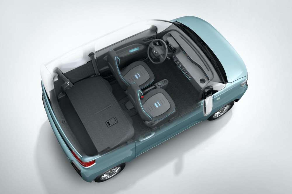 Nếu muốn chở hành lý, hàng ghế sau của Wuling EC5 EV phải gập xuống Nếu muốn chở hành lý, hàng ghế sau của Wuling EC5 EV phải gập xuống