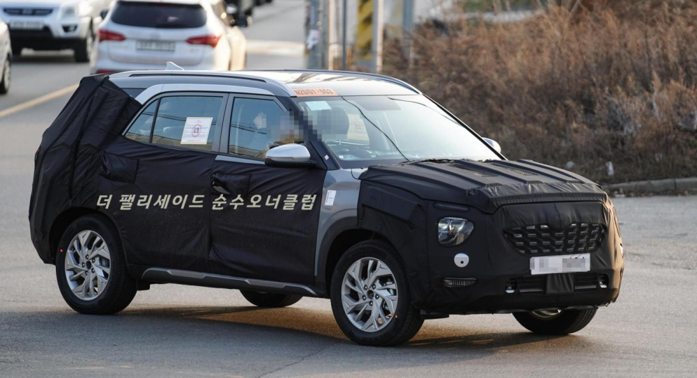 Hyundai Creta 7 chỗ bị bắt gặp trên đường thử tại Hàn Quốc