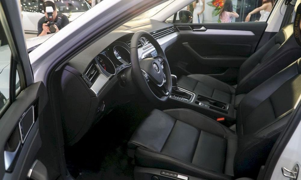 Nội thất xe Volkswagen Passat Nội thất xe Volkswagen Passat