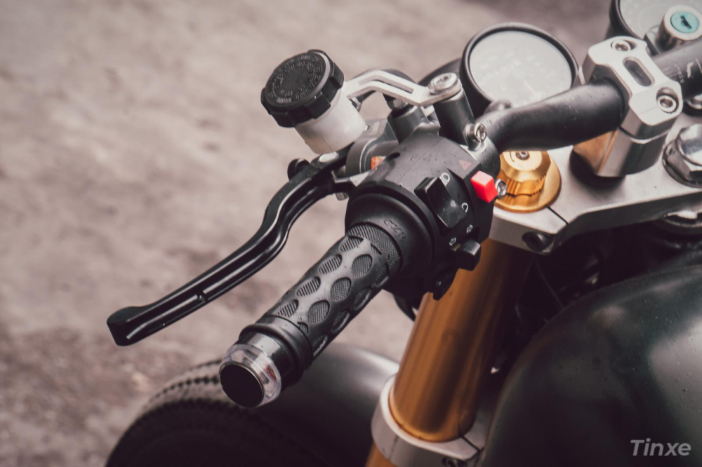 Honda LA250 Custom The Armiger by Zife