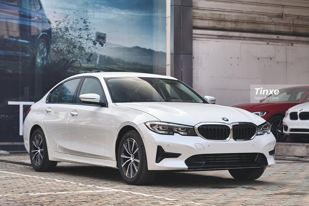 BMW 320i Sport Line 2020 BMW 320i Sport Line 2020