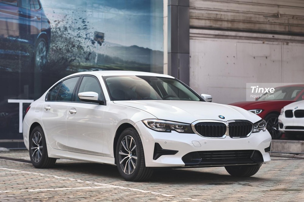 BMW 320i Sport Line 2020 BMW 320i Sport Line 2020