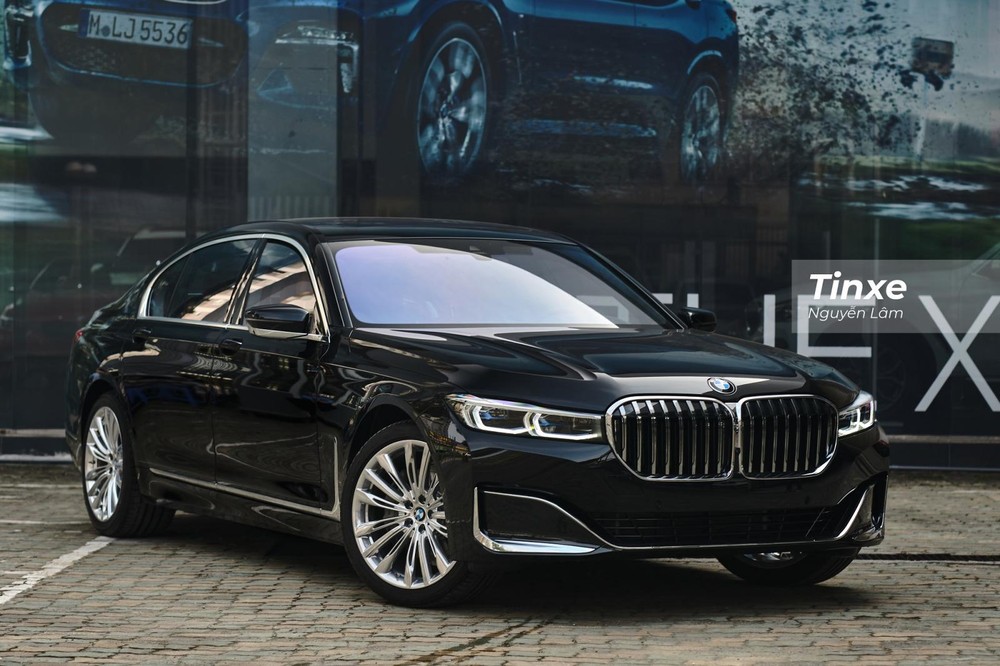 BMW 740Li Pure Excellence 2020 có nhiều trang bị được nâng cấp BMW 740Li Pure Excellence 2020 có nhiều trang bị được nâng cấp