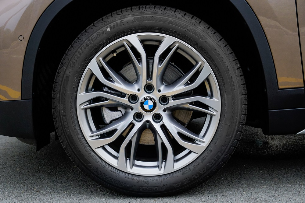 Mâm xe đẹp mắt của BMW X1 sDrive18i xLine 2020 Mâm xe đẹp mắt của BMW X1 sDrive18i xLine 2020