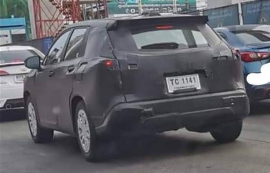 Toyota Corolla Cross 2021 xuất hiện trên đường thử Toyota Corolla Cross 2021 xuất hiện trên đường thử