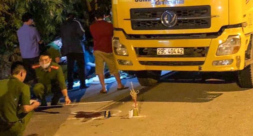 Hiện trường vụ tai nạn khiến một cháu bé 5 tuổi tử vong trên QL3 đoạn qua Yên Bái Hiện trường vụ tai nạn khiến một cháu bé 5 tuổi tử vong trên QL3 đoạn qua Yên Bái