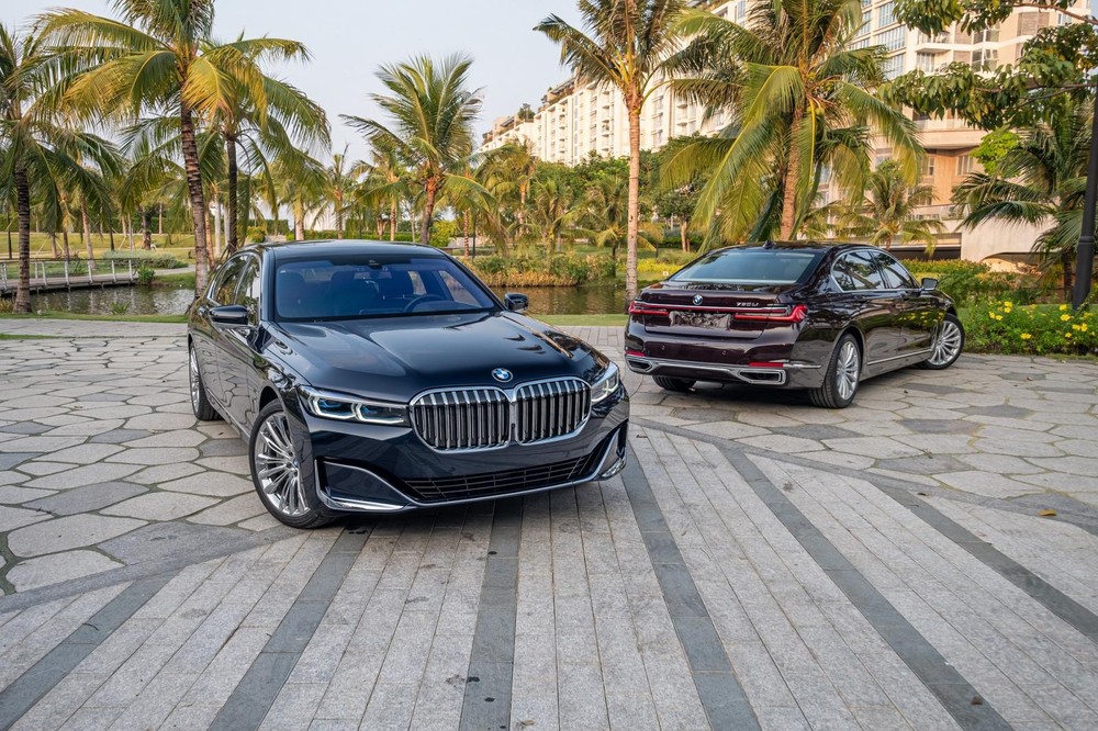 BMW 730Li Pure Excellence 2020