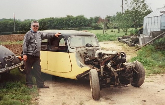Steve Southgate phát hiện và mua lại chiếc xe trong năm 1985 Steve Southgate phát hiện và mua lại chiếc xe trong năm 1985