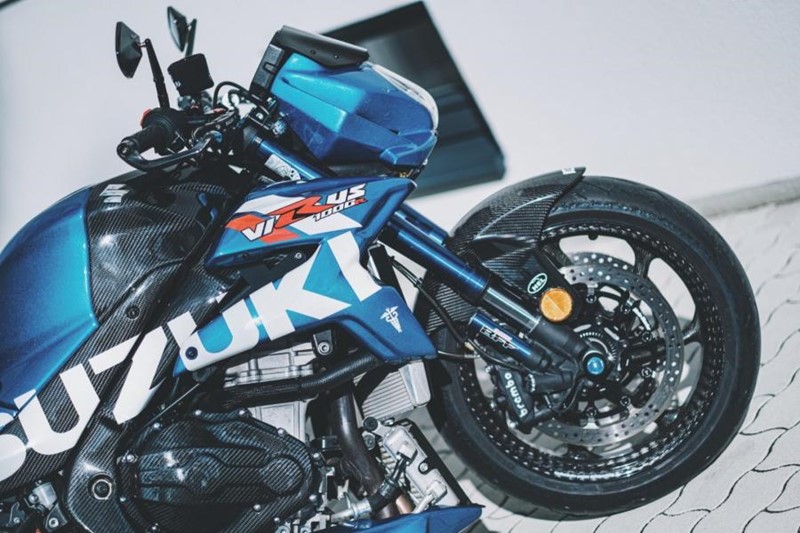 Các chi tiết Carbon đỉnh cao trên Suzuki Virus 1000 R 2020 Các chi tiết Carbon đỉnh cao trên Suzuki Virus 1000 R 2020