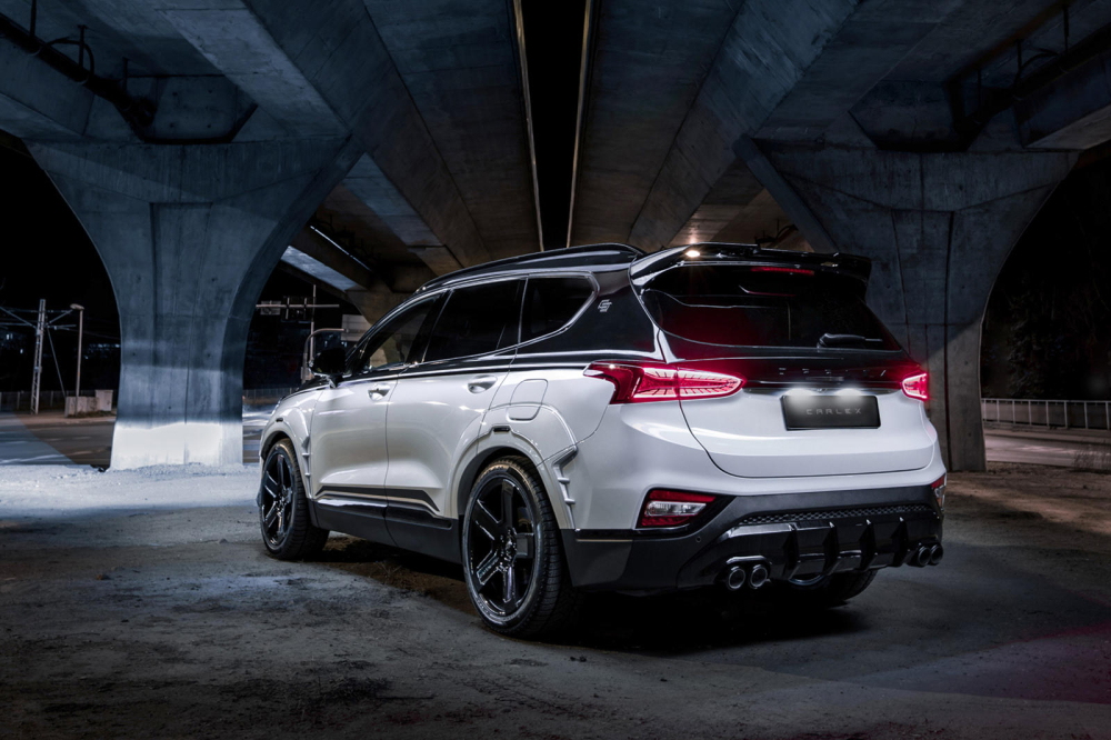 Hình ảnh chi tiết Hyundai Santafe 2021 màu trắng