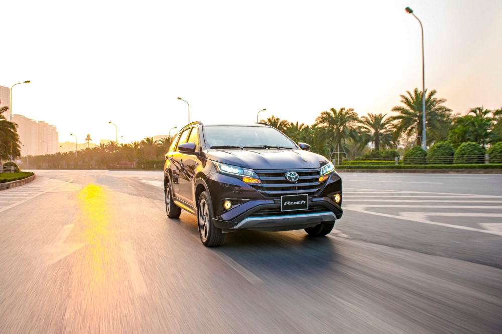 Xem thêm: Giá bán Toyota Rush mới nhất hôm nay Xem thêm: Giá bán Toyota Rush mới nhất hôm nay