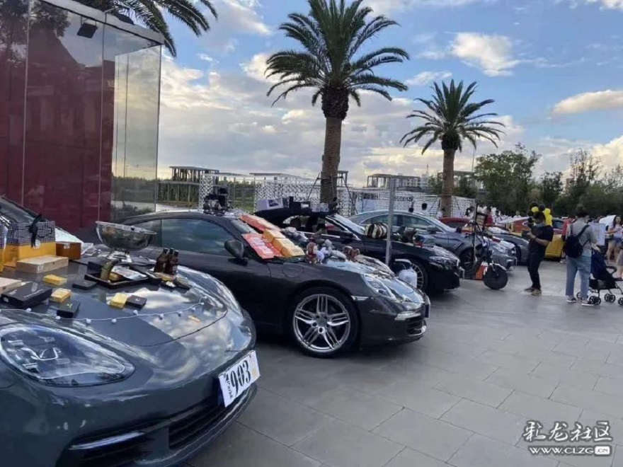 Một dàn xe Porsche tại sự kiện