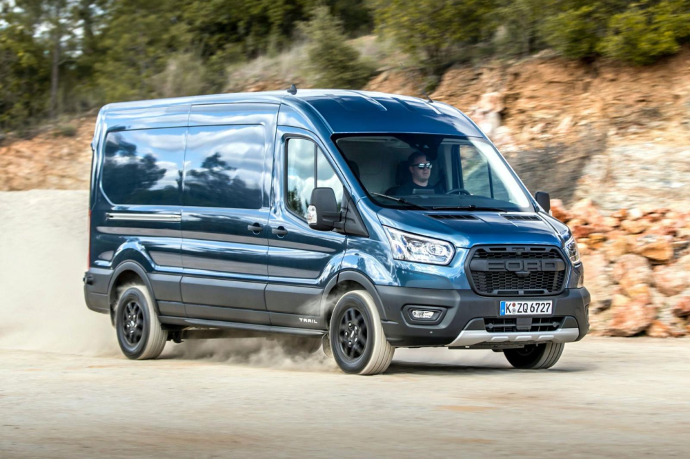 ford transit 2021 được bổ sung phiên bản trail với hệ dẫn