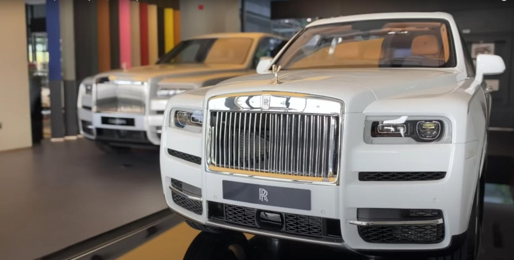 Mô hình siêu xe ô tô Rolls Royce Phantom tỉ lệ 124 Mô Hình Tĩnh
