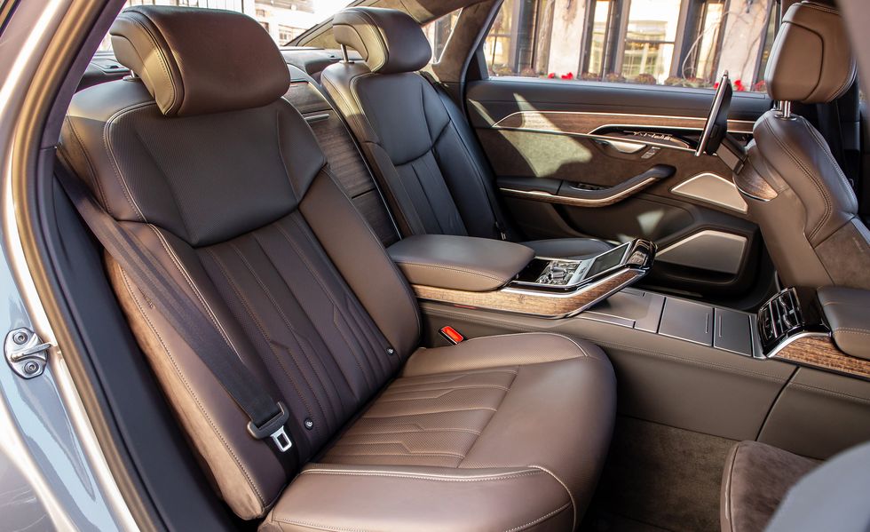 Giá xe Audi A8 Giá xe Audi A8