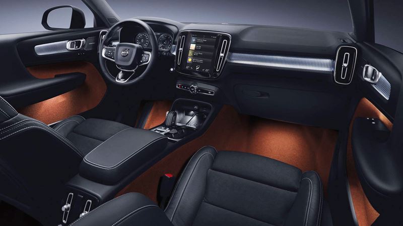Giá xe Volvo XC40 Giá xe Volvo XC40