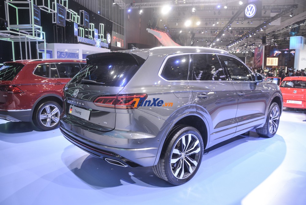 Giá xe Volkswagen Touareg Giá xe Volkswagen Touareg
