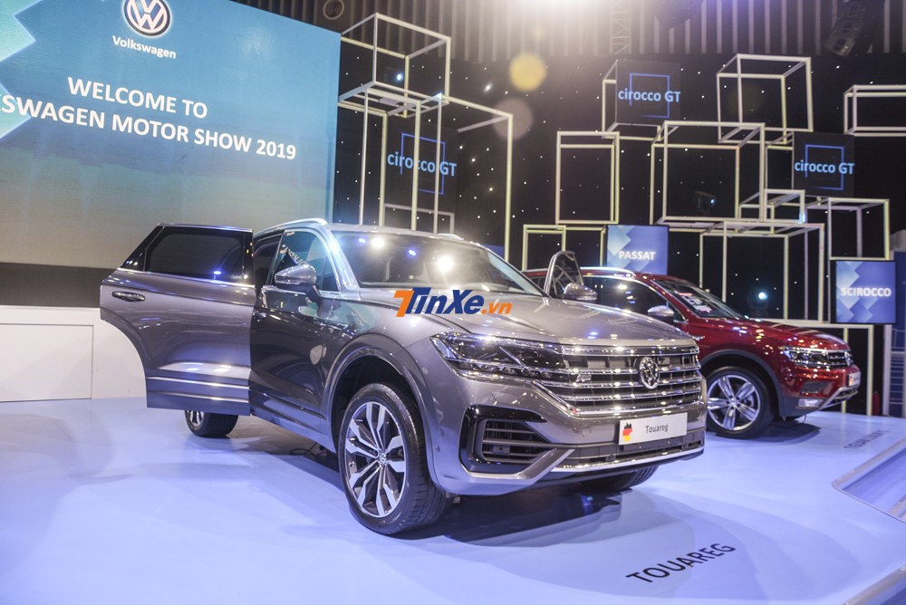 Giá xe Volkswagen Touareg Giá xe Volkswagen Touareg