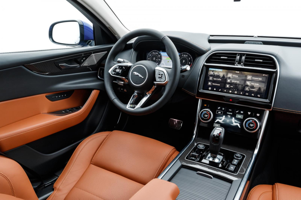 Giá xe Jaguar XE 2020 Giá xe Jaguar XE 2020