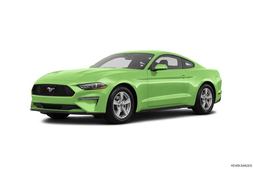 Ford Mustang xanh lá