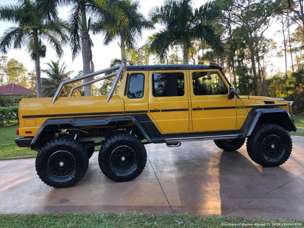 Looking Closely At The Appearance Of The Unique Mercedes Benz G63 Amg 6 6 In Vietnam Particularly The Exhaust Pipe Costs Vnd 340 Million Electrodealpro