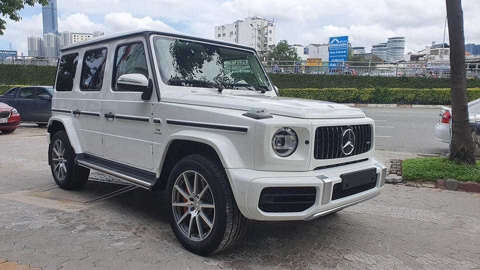 Mercedes-AMG G63 chính hãng không có ống xả kép hướng ra bên hông