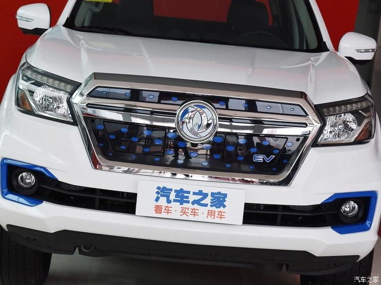 Dongfeng Rich 6 EV Electric pickup based on Nissan Navara was