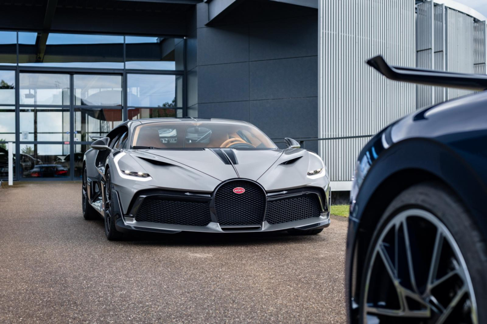 Bugatti Divo có giá lên đến 135 tỷ đồng Bugatti Divo có giá lên đến 135 tỷ đồng