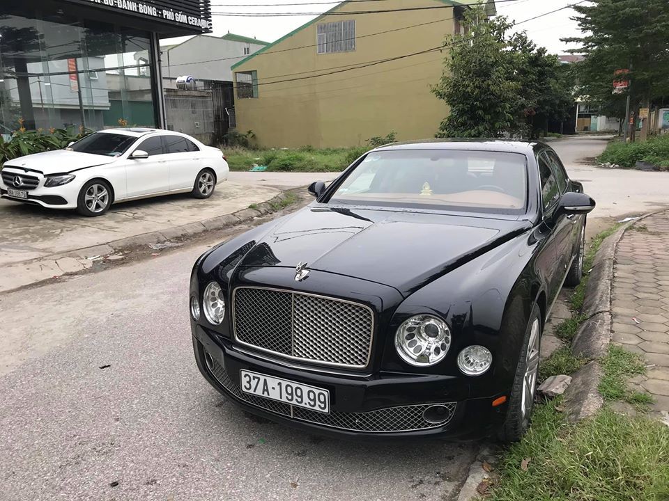 Các phiên bản của dòng xe siêu sang Bentley Mulsanne tại Việt Nam