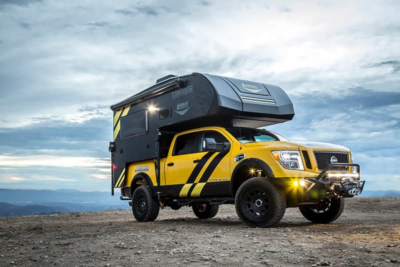 Hellwig Rule Breaker là một chiếc bán tải cắm trại dựa trên Nissan Titan XD Hellwig Rule Breaker là một chiếc bán tải cắm trại dựa trên Nissan Titan XD