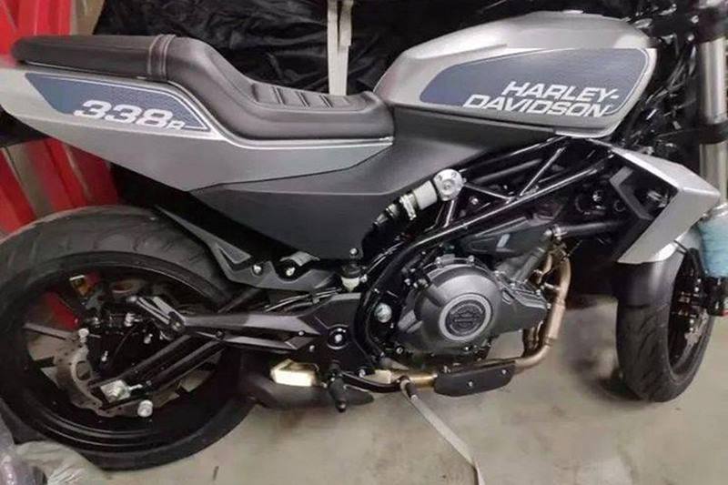 Hình ảnh được cho là phiên bản thử nghiệm của Harley-Davidson 338R Hình ảnh được cho là phiên bản thử nghiệm của Harley-Davidson 338R