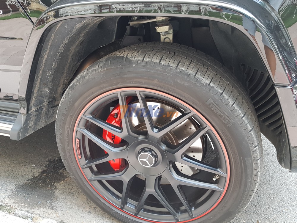 Vành xe Mercedes-AMG G63 Edition 1 được viền đỏ