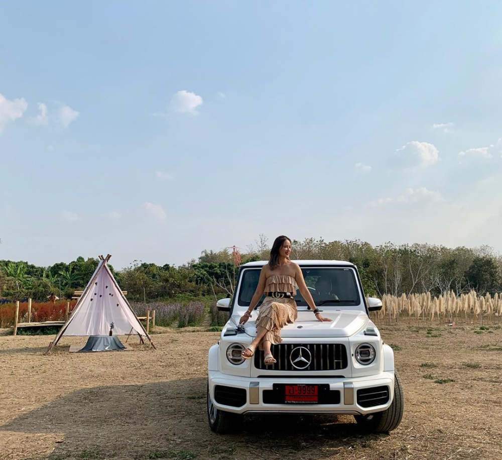 Và cả SUV hạng sang Mercedes-AMG G63