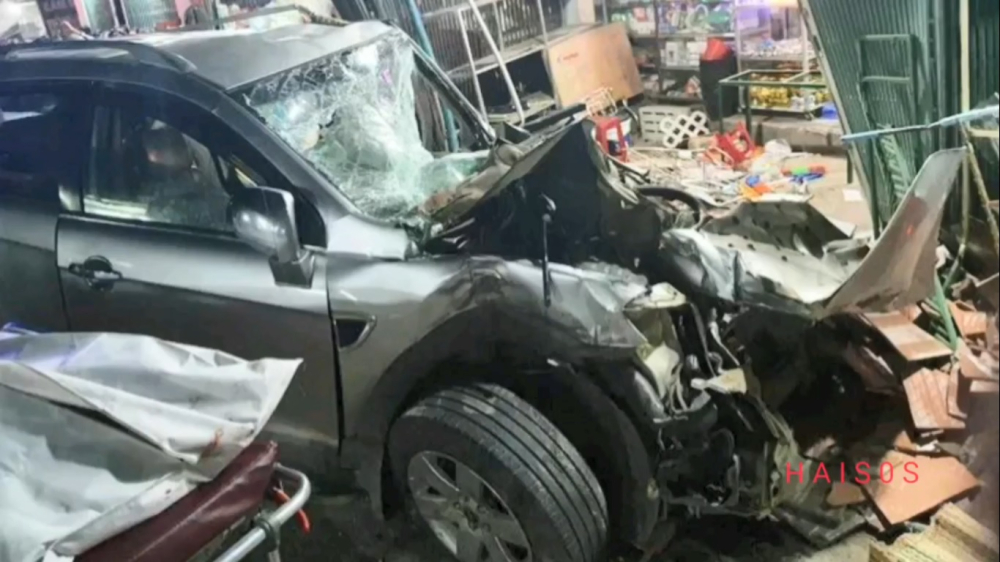 Chiếc Chevrolet Captiva tại hiện trường vụ tai nạn