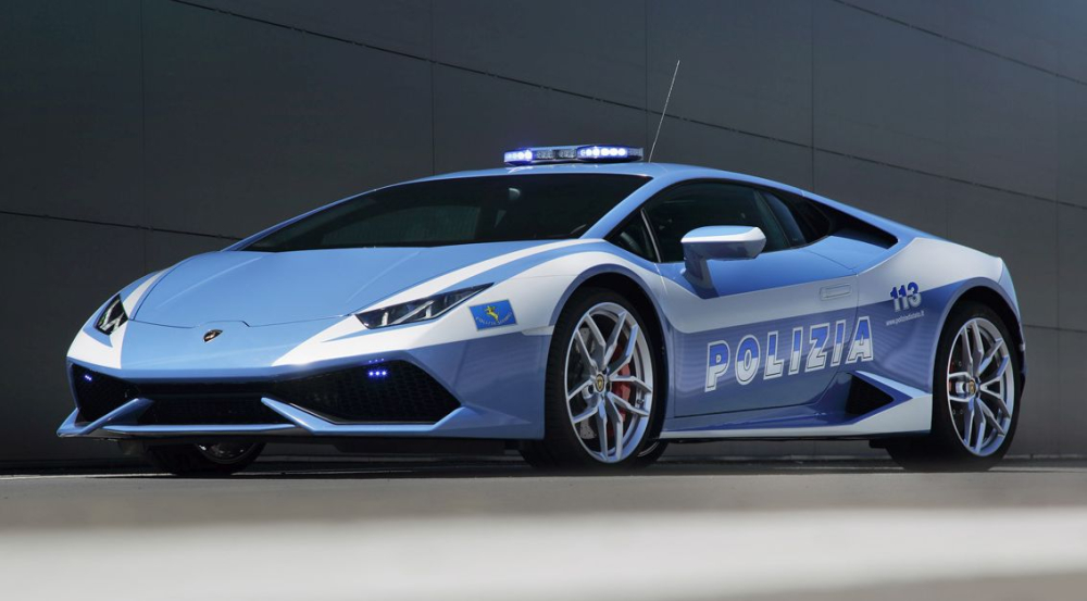 Diện mạo siêu xe Lamborghini của cảnh sát Ý Diện mạo siêu xe Lamborghini của cảnh sát Ý