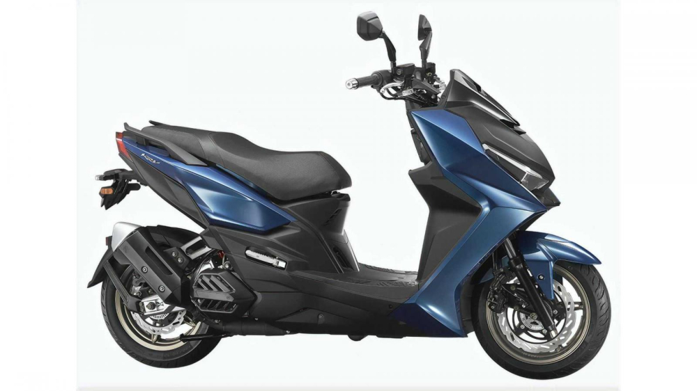 Kymco KRV có thiết kế maxi-scooter khá lớn Kymco KRV có thiết kế maxi-scooter khá lớn