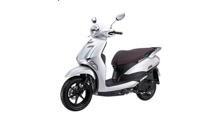 Yamaha Latte phiên bản giới hạn, màu bạc có giá 37.990.000 đồng.