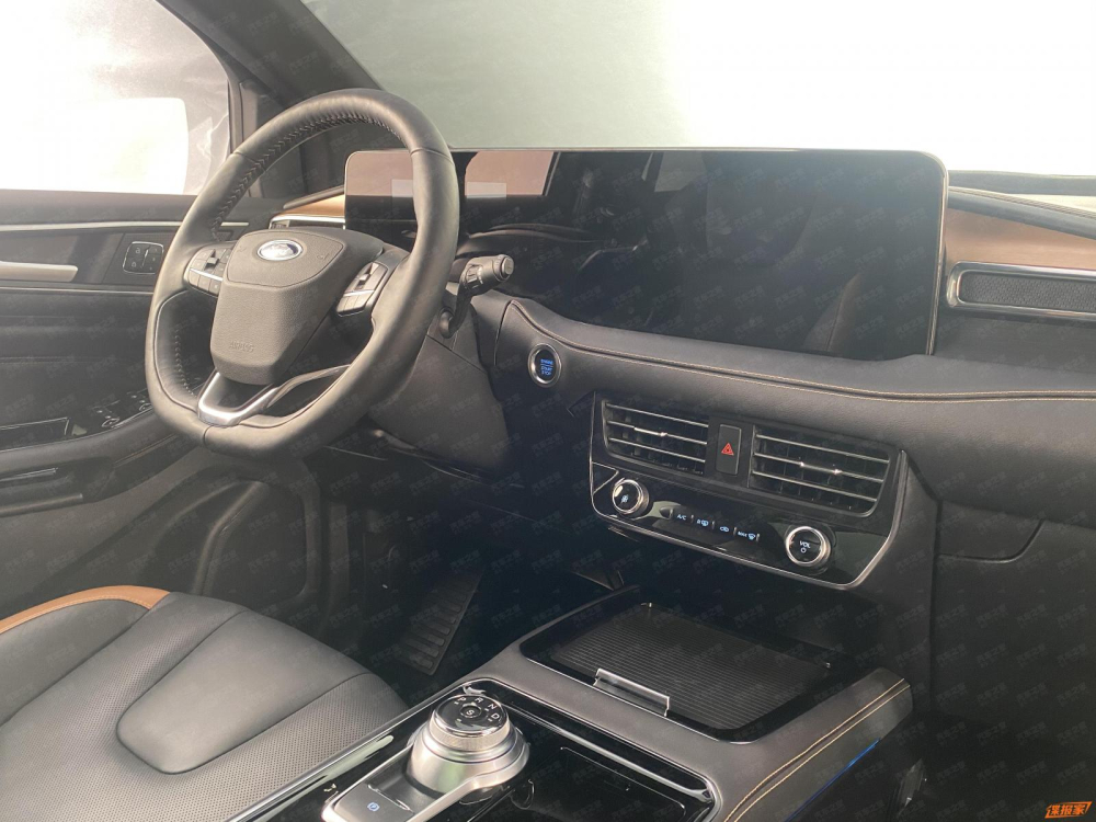 Nội thất bên trong Ford Edge 2021 dành cho Trung Quốc Nội thất bên trong Ford Edge 2021 dành cho Trung Quốc